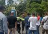 Bentrok!! Aksi FAKK di Mapolres Alor Tuntut Proses Hukum Ketua DPRD Polisi amankan oknum warga Alor yang berusaha bentrok dengan aktivis FAKK pada unjuk rasa, Rabu (10/3) di Mapolres Alor.