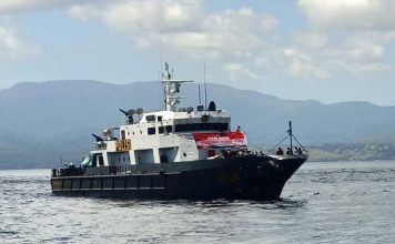 Kapal Barata Mabes Polri Bantu Relawan Angkut Logistik Bencana ke Pulau Pantar Kapal KP Barata 8004 Mabes Polri berlabu di Perairan Desa Kaleb Kecamatan Pantar Timur, menurunkan logistik sembako dari Relawan Pemuda Alor untuk korban bencana alam di Desa itu pada Senin (19/4) pagi.