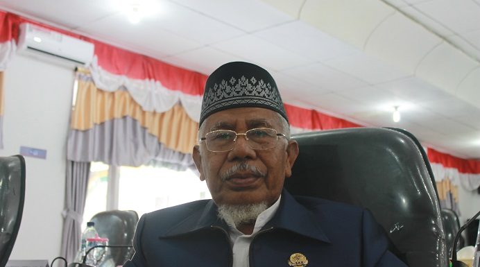 Klarifikasi Haji Likur: Maksud Saya Pembangunan SD Jirtag Bisa Masuk Pokir 2022, Bukan 2021 Anggota DPRD Alor H. Haji Likur