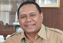 PMD Alor Rencana Mediasi Penyelesaian Proyek Bermasalah di Desa Wolwal Tengah Kadis PMD Alor Drs. Imanuel Djobo