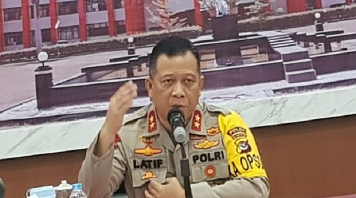 Polda NTT SP3 Laporan Ketua DPRD Alor terhadap Dua Anggota DPRD Kapolda NTT, Irjen Lotharia Latif (Foto: Gatra.com).
