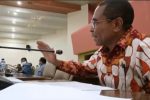 Tentang Proyek Jalan Provinsi di Alor, Gabriel Binna: Jangan Sampai Pinjaman Belum Selesai Barang sudah Rusak Ketua Komisi I DPRD Provinsi NTT Gabriel Beri Binna ketika menyampaikan aspirasi masyarakat Alor soal masalah proyek jalan provinsi pada sidang paripurna DPRD, Rabu (4/8/21) siang di kantor DPRD, Jln El Tari Kota Kupang.