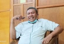 Andreas Hugo Parera Bantu Mahasiswa Untrib Beasiswa KIP Senilai Rp 15 Miliar Rektor Untrib Kalabahi Alvons F. Gorang.