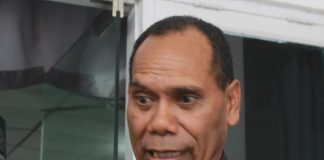 Bupati Alor Ancam Copot Kadis yang Mangkir di Rapat Paripurna DPRD Bupati Alor Drs Amon Djobo