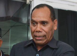 Bupati Alor Ancam Copot Kadis yang Mangkir di Rapat Paripurna DPRD Bupati Alor Drs Amon Djobo