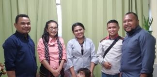 Daftar ke Kesbangpol NTT, DPW PRIMA Siap Bertarung di Pemilu 2024 DPW PRIMA NTT ketika diterima Sekretaris Kesbangpol NTT Regina Maria Manbait di ruang kerjanya, Selasa (23/11/2021).