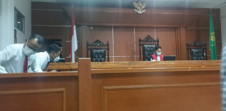 PN Kalabahi Gelar Sidang Praperadilan Alberth Ouwpoly Sidang Praperadilan penetapan tersangka Alberth Ouwpoly, Jumat (21/1/2022) di PN Kalabahi.