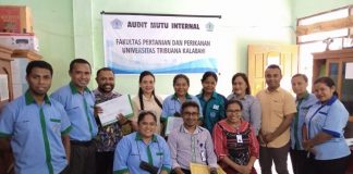 Audit Internal, Untrib Konsen Perbaikan Mutu Layanan Pendidikan Tinggi Tim auditor mutu internal foto bersama para pejabat dan dosen usai melakukan audit lapangan di Fakultas Pertanian dan Perikanan Untrib.