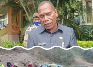 Kampung Bupati Alor yang Berbatasan NKRI-RDTL Ini Belum Ada Aspal, ULP Gagal Lelang Proyek Jalan Foto (atas): Bupati Alor Drs. Amon Djobo. Foto bawah: Warga Kampung Belekuru, Desa Langkuru, Kecamatan Pureman, Kabupaten Alor, Nusa Tenggara Timur (NTT), menggotong jenazah seorang warga yang meninggal. (Sumber foto: kompas.com).