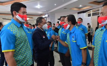 Menpora Lantik Putra Alor Jemy Padakama Jadi Korwil IGORNAS Bali Nusra Menpora Zainudin Amali melantik Pengurus Pusat dan Pengurus Provinsi IGORNAS Masa Bakti 2021- 2025 di Auditorium Wisma Kemenpora, Senayan Jakarta Pusat, Kamis (10/3). Putra Alor, NTT Jemy M. A Padakama, S.Pd (foto ketiga kanan) dilantik menjadi Korwil IGORNAS Bali Nusra.