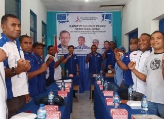 Jelang Muscab, Demokrat Alor Gelar Rapat Pleno Verifikasi DPAC Pengurus DPD dan DPC Partai Demokrat Alor bersama jajaran DPAC menghadiri rapat pleno verifikasi DPAC pada hari Senin (11/4) di kantor Demokrat Alor, Kelurahan Mutiara.