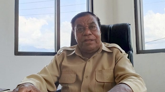 Proyek Relokasi Warga Seroja Terancam Batal, Komisi I DPRD Alor Minta Pemkab Selesaikan Status Hutan Lindung Ketua Komisi I DPRD Alor, Azer D. Laoepada, SM.,SH.
