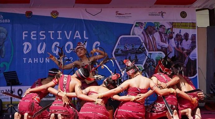 Hasil Juara Lomba Pada Even Festival Dugong Tahun 2022 Pentas seni dari putra/i Alor di pembukaan Festival Dugong tahun 2022 di Pantai Wisata Mali, Alor.