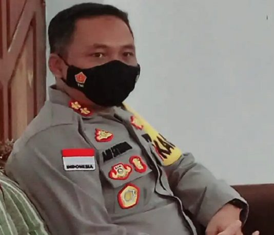 Polisi Dalami Insiden Penutupan Sepihak Warung Babi Milik El Asamau Kapolres Alor AKBP Ari Satmoko. (Sumber: alorpos.com/linus kia).