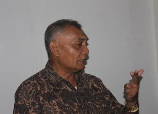 Golkar Survei 7 Balon Bupati Alor 2024, Berikut Namanya Ketua DPD II Partai Golkar Kabupaten Alor, Sulaiman Singh. (Foto: demas/tribuanapos.net).