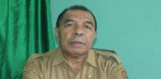 MUI Alor Tegaskan Haram Hukumnya Umat Muslim Cium Asap Daging Babi Ketua MUI Alor Muhamad Bere. (Foto: tribuanapos.net/demas).