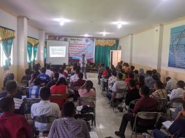 Fakultas Hukum Untrib dan Undana Gelar Kuliah Umum Tentang Aspek Hukum Lingkungan di Alor Suasana kuliah umum di aula Untrib Kalabahi, Jumat (10/6). (Foto: Mirna/tp).