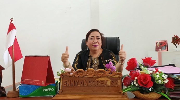 Ketua DPRD Alor Soroti Defisit Rp 55 Miliar di RAPBD Perubahan Tahun Anggaran 2022 Ketua DPRD Alor Enny Anggrek, SH. (Foto: tribuanapos.net/demas).