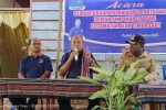 Imanuel Blegur Ajak Warga Alor Dukung Amon Djobo Calon DPRD NTT di Pileg 2024 Imanuel E. Blegur (tengah) mengajak warga Alor dukung Amon Djobo sebagai Calon DPRD NTT Dapil 6 di Pileg 2024.