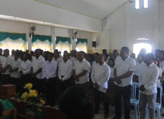 Ratusan Panitia Konven dan Musbel Pemuda Sinode GMIT Diperhadapkan di Gereja Pniel Kolana Ratusan pemuda GMIT diperhadapkan menjadi Panitia Konven dan Musbel Pemuda GMIT Tahun 2022 di Pniel Kolana, Klasis Alor Timur, Minggu (21/8).