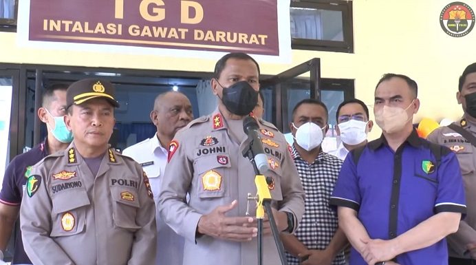 Kapolda NTT Bentuk Tim Khusus Selidiki Kasus Terbakarnya Kapal Cantika 77 Kapolda NTT Irjen Pol Johni Asadoma jumpa pers umumkan dimulainya penyelidikan kasus terbakarnya Kapal Cantika Express 77 di perairan pulau Timor.