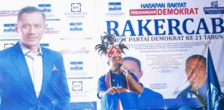 Demokrat Alor Usul 3 Nama Bacaleg DPRD Provinsi dan 2 Nama Bacaleg DPR RI di Pemilu 2024 Ketua DPC Partai Demokrat Kabupaten Alor, Lukas Reiner Atabuy ketika berpidato pada pembukaan Rakercab di Kalabahi, tanggal 9 September 2022.