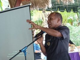 Bupati Alor Marah Besar Dituduh Merusak Lingkungan Bupati Alor Amon Djobo.