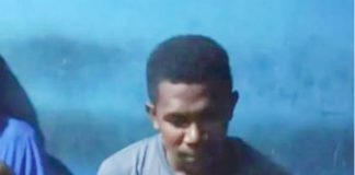 Warga Desa Ampera Alor Amankan Seorang Pria Tidak Dikenal, Polisi Klarifikasi Pria itu Bukan Pelaku Penculikan Anak Imanuel Ano, warga Desa Kuimasi Kecamatan Fatuleu Kabupaten Kupang, yang diamankan warga Desa Ampera Kabupaten Alor, Rabu (1/2/2023). (Foto: dok tribuanapos.net).