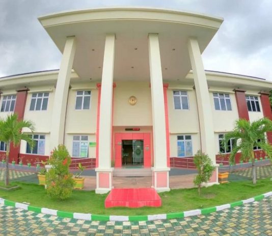 Respon Vonis Mati Eks Vikaris GMIT, Keluarga Korban: Ini Keadilan untuk Kami Orang Kecil Gambar: Kantor Pengadilan Negeri Kalabahi Alor. (Sumber: FB Pengadilan Negeri Kalabahi).