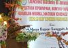 Bupati Alor Marah Besar Negara Tak Peduli Ratusan Sekolah GMIT di NTT Gambar: Bupati Alor Drs. Amon Djobo, M.AP ketika reaksi geram dan marah melihat ratusan sekolah GMIT di Alor NTT yang tidak diperhatikan oleh negara melalui intervensi APBN selama ia menjabat Bupati Alor dua periode. Reaksi kemarahan Bupati ini terlihat saat sambutan di acara launching re-branding kebijakan pendidikan GMIT oleh Yayasan Pingdoling Alor, Senin (10/7) di Aula Gereja Pola Kalabahi, Alor. (Foto: doc tribuanapos.net/dm).