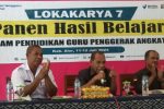 Amon Djobo Dukung Ferdy Lahal Maju Calon Bupati Alor di 2024 Bupati Alor Drs. Amon Djobo, M.AP (tengah) di dampingi Kadisdik Alor Ferdy I. Lahal (kiri) saat membuka kegiatan Lokakarya Guru Penggerak, Selasa (11/7) di Aula Diknas.