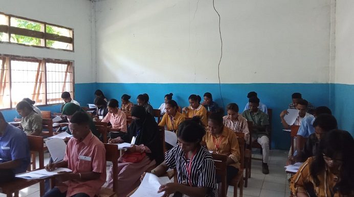 424 Mahasiswa Baru Ikut Seleksi Masuk di Untrib, Pendaftaran Diperpanjang Hingga Agustus 2023 424 calon Mahasiswa Baru gelombang pertama dan kedua mengikuti tes masuk di Untrib Kalabahi. (Foto: tribuanapos.net).