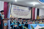 Untrib Wisudakan 325 Sarjana, Rektor Ajak Sarjananya Kelola 90% Lahan Pertanian yang Belum Diurus Rektor Untrib Alvonso F. Gorang, S.Sos.,MM ketika pidato di acara wisuda Untrib, Selasa (1/8) di Aula Pola, Kalabahi.