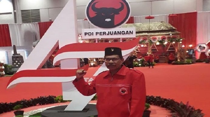 Buntut Pemukulan Aktivis Alor, PDIP Alor Imbau Warga Hormati Demokrasi di Tahun Politik Wakil Sekretaris Eksternal Bidang Program DPC PDIP Kabupaten Alor, Jefta Amung dalam suatu kegiatan DPP PDIP di Jakarta. (Foto: doc tribuanapos.net).