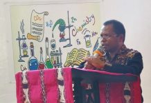 Kadisdik Alor Belum Berikan Kewenangan Penuh kepada Yapenkris Pingdoling untuk Melantik Kepala Sekolah GMIT Ketua Yapenkris GMIT Pingdoling Alor Dr. Fredrik Abia Kande ketika sambuatan di acara pelantikan Kasek SMA Kristen 2 Kalabahi, Rabu (20/9) di Aula SMA Kristen 2, Kalabahi Kota.