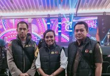Tim Gakkumdu Alor Siap Limpahkan Berkas Kasus Dugaan Money Politic Caleg PPP NTT ke Kejaksaan Komisioner Bawaslu Alor Therlince Mau (tengah). (Foto: doc tribuanapos.net).