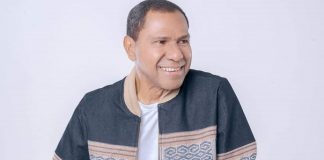 Mengapa Johni Asadoma Harus Didukung di Pilgub NTT 2024? Sosok Johanis Asadoma yang dipastikan menjadi Calon Wakil Gubernur NTT berpasangan dengan Calon Gubernur NTT Melki Laka Lena di Pilkada NTT tahun 2024. (Sumber Foto: Facebook Johanis Asadoma).