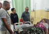 Bupati Alor Jenguk Mantan Bupati Alor Simeon Th Pally Sakit di RSD Kalabahi Bupati Alor jenguk Mantan Bupati Alor Simeon Th Pally yang sakit dirawat di RSD Kalabahi, Selasa 13 Mei 2025. (Foto: Bro Mike).
