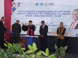 Elia Maruli Dilantik Jadi Rektor Untrib Kalabahi Periode 2025-2029 Sekretaris Majelis Sinode GMIT Pdt. Lay Abdi Karya Wenyi, M.Si mengukuhkan Elia Maruli, SE.,MM menjadi Rektor Untrib Kalabahi Periode 2025-2029, Jumat 23 Mei di Aula Pola Tribuana. (Foto: doc tribuanapos.net).