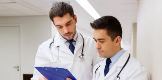 Resmi Ajukan Surat Mundur Dari PPPK, 2 Dokter di Alor-NTT Memilih Kontrak PTT Gambar: Ilustrasi dokter. (Foto: freepik.com).