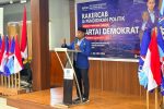 Partai Demokrat Alor Gelar Rakercab dan Pendidikan Politik, Fokus Konsolidasi Menangkan Pemilu 2029 Ketua DPC Partai Demokrat Kabupaten Alor, Lukas Reiner Atabuy, ketika sambutan di acara pembukaan Rakercab dan Pendidikan Politik, Selasa 2 Juni 2026. (Foto: doc tribuanapos.net).