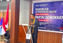 Ketua DPRD Alor Apresiasi Partai Demokrat yang Konsisten Jaga Nilai Politik dan Persaudaraan Ketua DPRD Alor Paulus Buche Brikmar ketika sambutan di acara pembukaan Rakercab dan Pendidikan Politik Partai Demokrat, Selasa 2 Juni 2026. (Foto: doc tribuanapos.net).