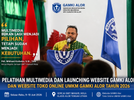 Upgrade Skill Generasi Muda, GAMKI Alor Gelar Pelatihan Multimedia dan Launching Website Toko Online UMKM Ketua Majelis Jemaat GMIT Imanuel Mola Pdt. Mikhael Karbeka, S.Si.,Teol saat memberikan sambutan di acara pembukaan Pelatihan Multimedia, Launching Website GAMKI Alor dan Website Toko Online UMKM GAMKI Alor, Selasa 9 Juni 2026 di GMIT Imanuel Mola. (Foto: doc tribuanapos.net/dm).