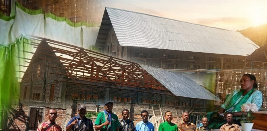Kaum Bapa Klasis ALTAR Gelar Diakonia Pelayanan Pengatapan Gedung Pos Pelayanan GMIT Laharoi Lakfui Dapitau Ketua Kaum Bapa Klasis ALTAR, Enos Mailani (ketiga kiri) foto bersama jemaat bermata jemaat di Pos Pelayanan GMIT Laharoi Lakfui Dapitau, pada Jumat, 3 Juli 2026. (Foto: doc tribuanapos.net/).