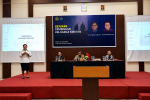 Kemenag Alor dan Tim EMSI Gelar Pelayanan Terpadu di Berbagai Wilayah, Perkuat Iman, Keluarga, dan Pendidikan Kristen Kepala Sekai Urusan Agama Kristen Kemenag Alor, Lim Chr. R. T. Odja, M.Th (kiri), memberikan sambutan di acara pembukaan Seminar Pembinaan Keluarga, Senin 20 Juli 2026 di Aula Hotel Simphony Kalabahi. (Foto: doc tribuanapos.net/).