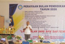 Ketua Yapenkris Pingdoling Alor Buka Ajang Kreasi Siswa, Awali Rangkaian Perayaan Bulan Pendidikan GMIT 2026 Ketua Yapenkris Pingdoling Alor, Mando Kolimon, S.Pd membuka Ajang Kreasi Siswa, Awali Rangkaian Perayaan Bulan Pendidikan GMIT 2026, Rabu (22/7) di Aula SMA Kristen 1 Kalabahi. (Foto: doc tribuanapos.net/).